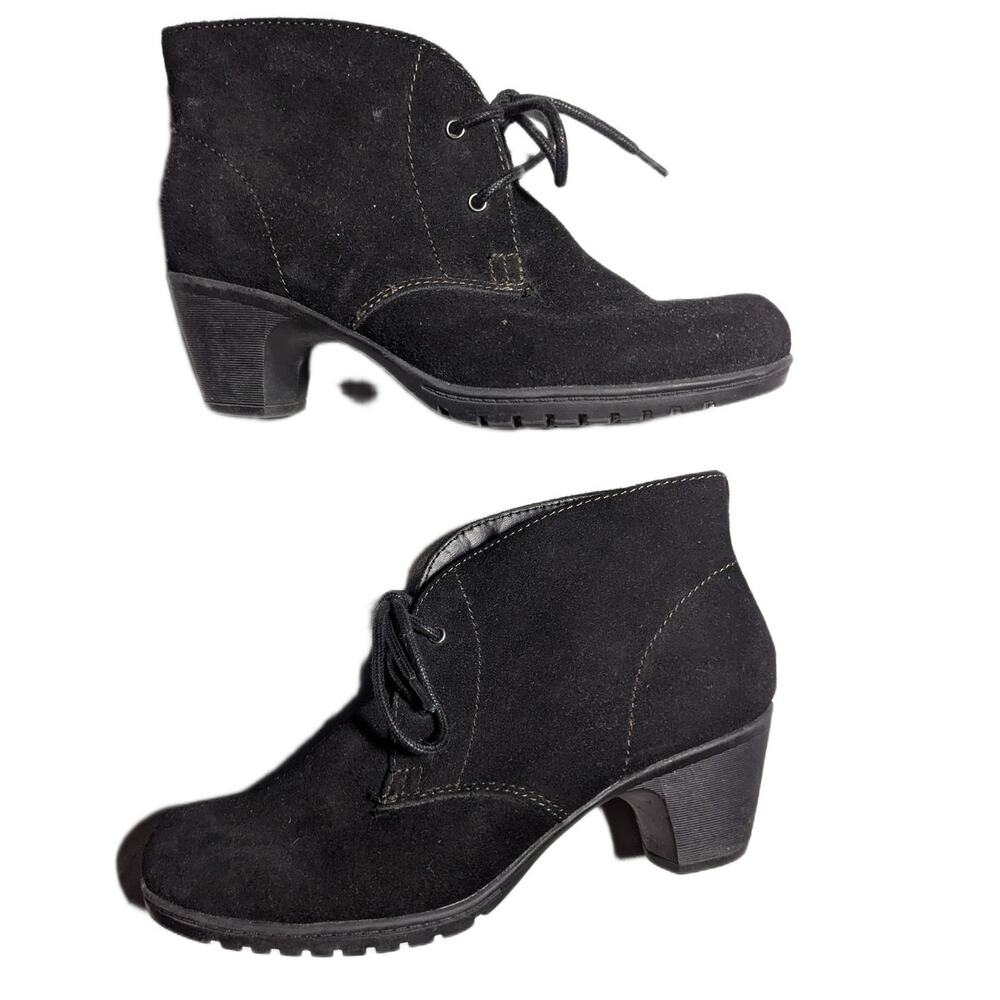 Bass Reeva Black Suede Low Block Heel Lace Up Retro Chukka Ankle Boots Sz 7.5